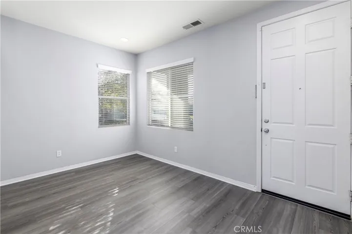 942 Silver Dust Trail, Hemet, California 92545