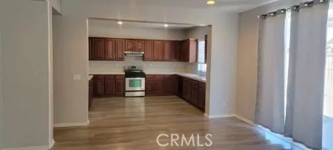 942 Silver Dust Trail, Hemet, California 92545