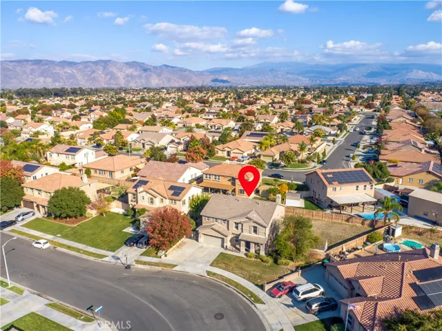 942 Silver Dust Trail, Hemet, California 92545