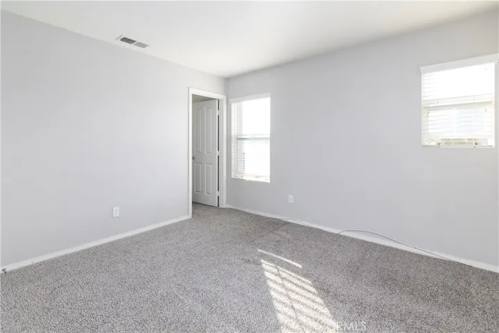 942 Silver Dust Trail, Hemet, California 92545