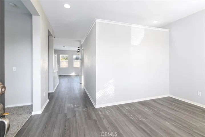 942 Silver Dust Trail, Hemet, California 92545