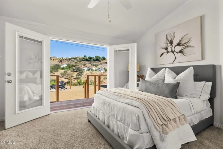 28-web-or-mls-UpmarketMedia_932ColVis-6