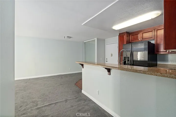 5510 Owensmouth Avenue 224, Woodland Hills, California 91367