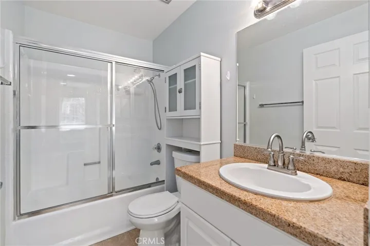 5510 Owensmouth Avenue 224, Woodland Hills, California 91367