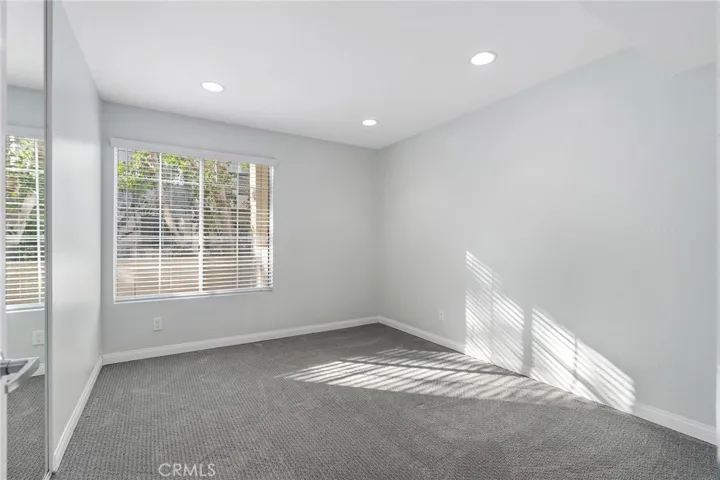 5510 Owensmouth Avenue 224, Woodland Hills, California 91367