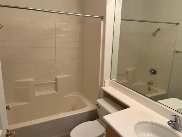 21614 Paseo Maravia, Mission Viejo, California 92692