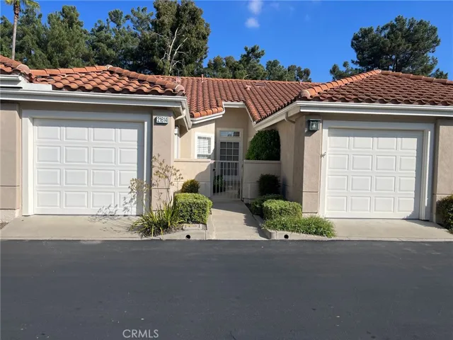 21614 Paseo Maravia, Mission Viejo, California 92692