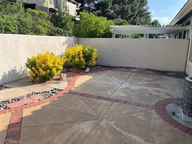 21614 Paseo Maravia, Mission Viejo, California 92692