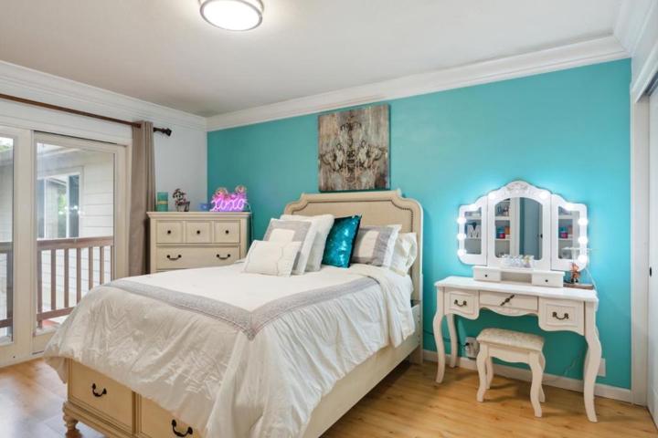 6910 Oak Estates Drive, Salinas, California 93907