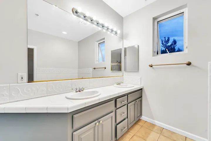 462 Marble Arch Avenue, San Jose, California 95136