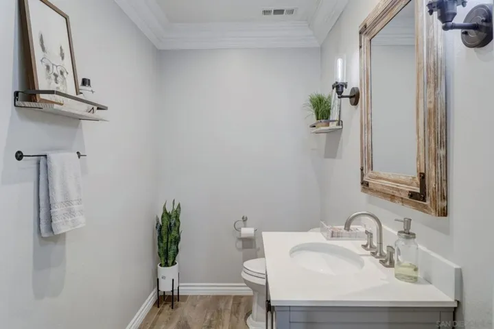 30431 Villa Toscana Rd, Bonsall, California 92003