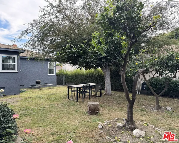 Fenced in Yard