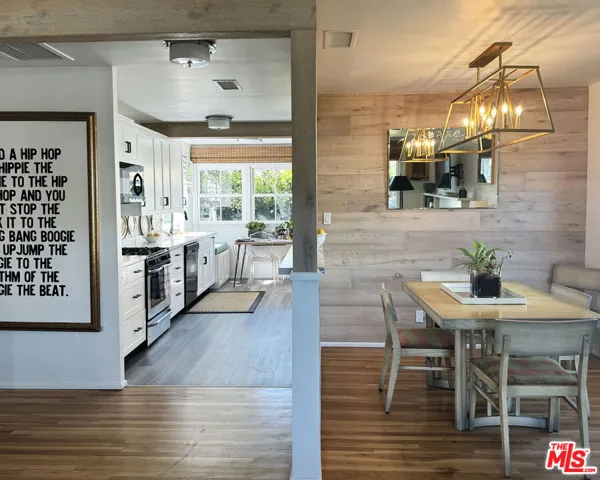 Kitchen & Dining Room