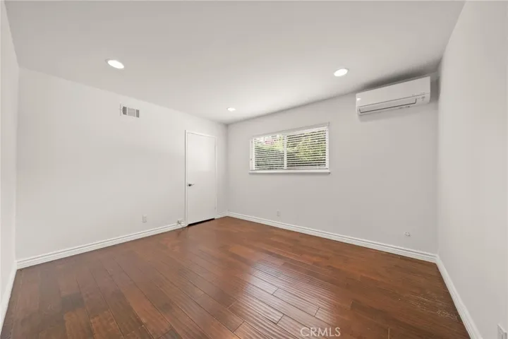 Downstairs back bedroom 1