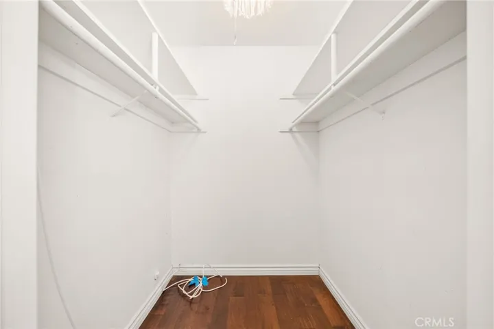 Walk in Closet