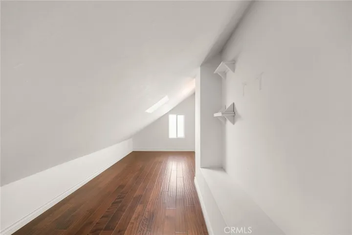 Bonus room with skylight