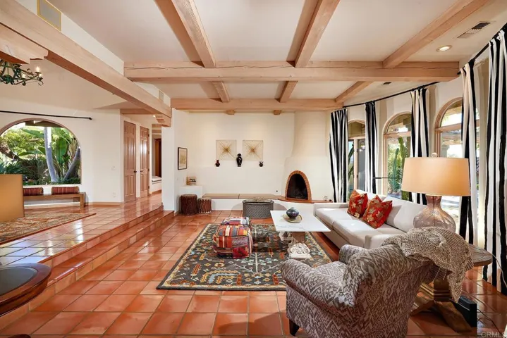 7 Rolling View Lane, Fallbrook, California 92028