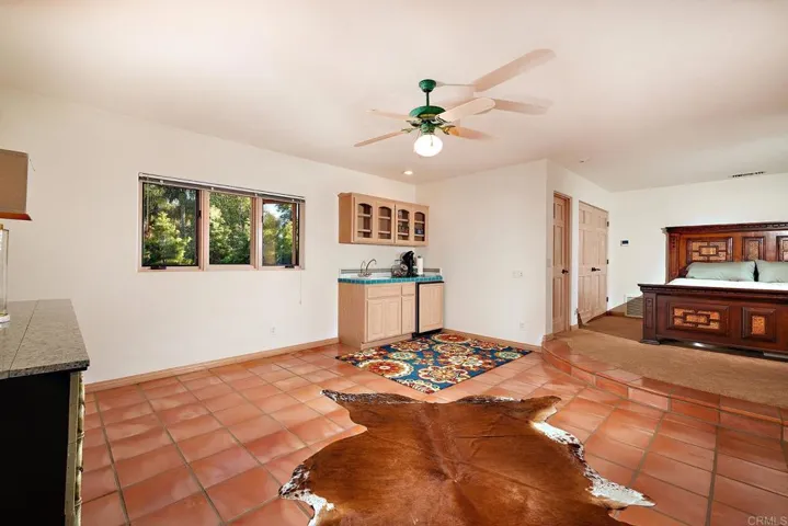 7 Rolling View Lane, Fallbrook, California 92028
