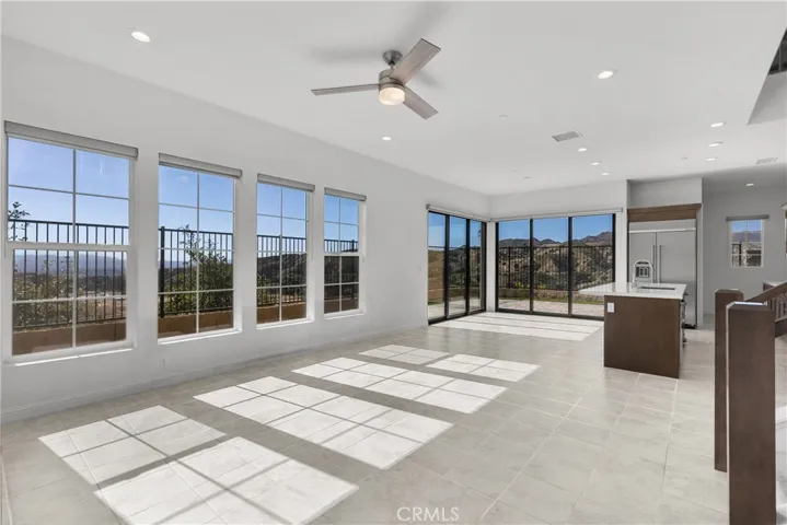 Main level into Views