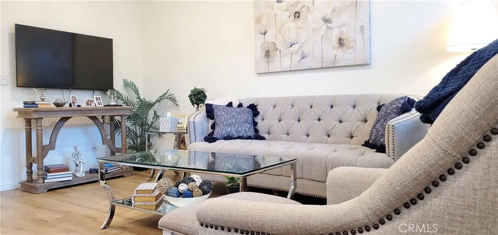 Family Room (View 2)