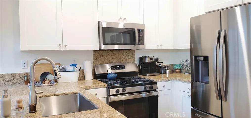 Kitchen 3
