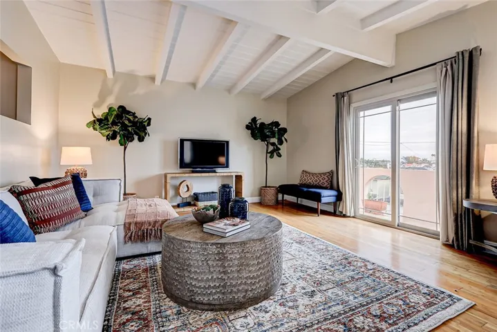 1517 Stanford Avenue, Redondo Beach, California 90278
