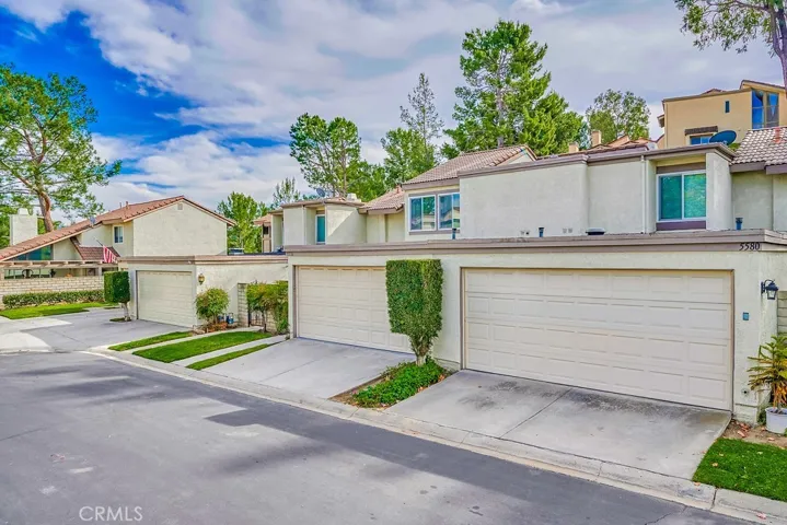 5576 E Vista Del Este, Anaheim Hills, California 92807