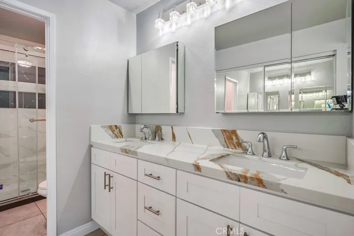 5576 E Vista Del Este, Anaheim Hills, California 92807