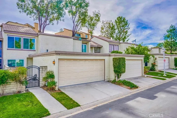 5576 E Vista Del Este, Anaheim Hills, California 92807