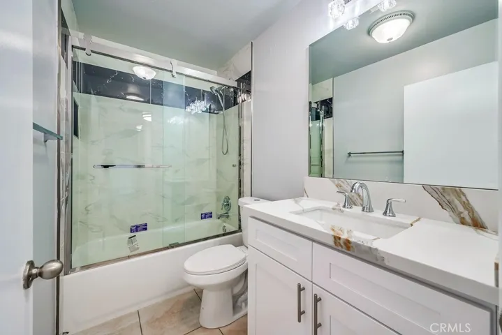 5576 E Vista Del Este, Anaheim Hills, California 92807