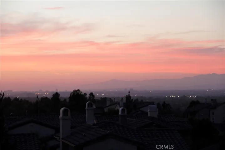 115 Treehouse, Irvine, California 92603