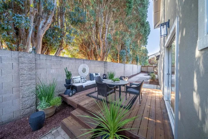 2053 Edmund Lane, Capitola, California 95010