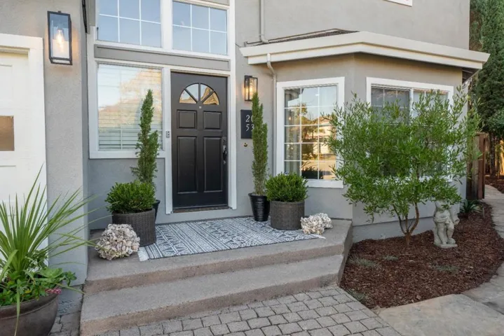 2053 Edmund Lane, Capitola, California 95010