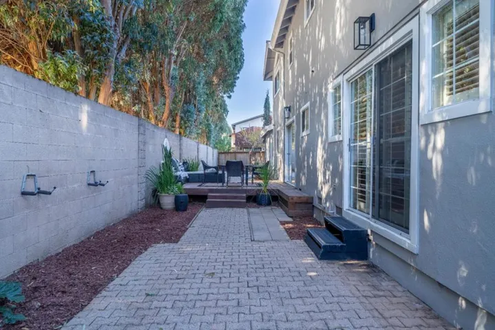 2053 Edmund Lane, Capitola, California 95010