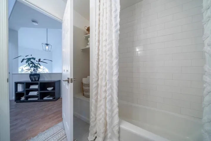 2053 Edmund Lane, Capitola, California 95010