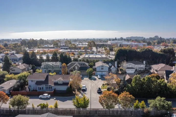2053 Edmund Lane, Capitola, California 95010