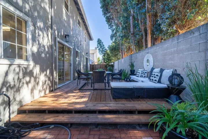 2053 Edmund Lane, Capitola, California 95010
