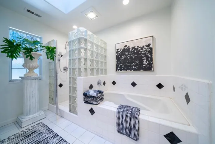 2053 Edmund Lane, Capitola, California 95010