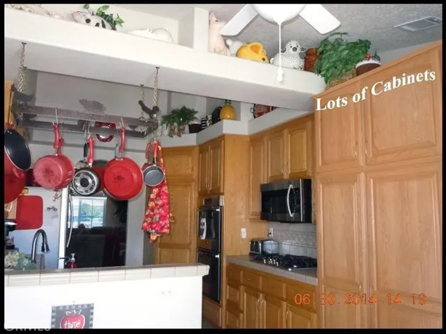 14401 Hurricane Lane, Helendale, California 92342