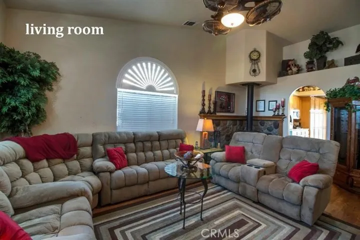 14401 Hurricane Lane, Helendale, California 92342
