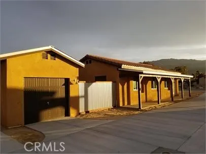 6627 National Park Drive Unit 2, 29 Palms, California 92277