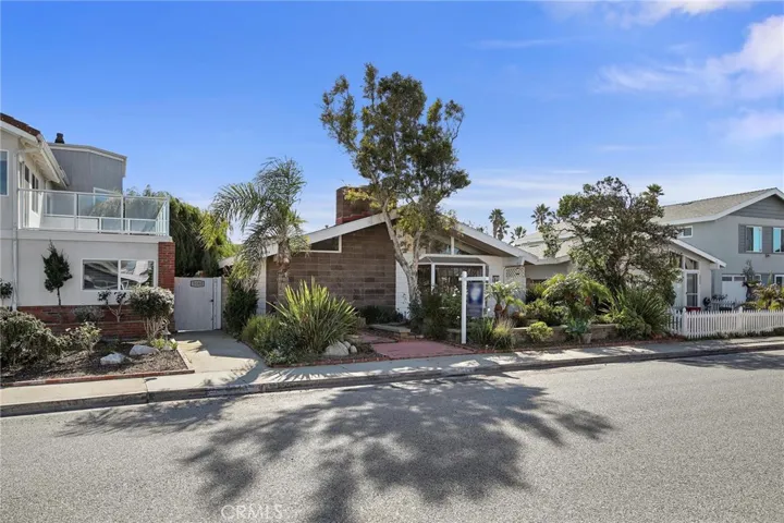 5044 Island View Street, Oxnard, California 93035