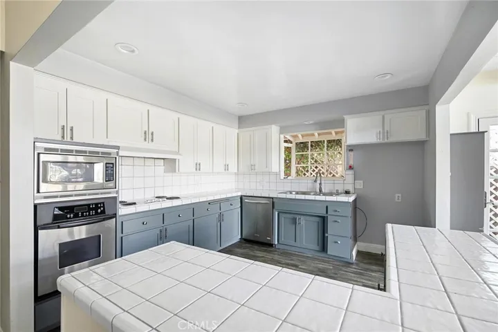 Cook's Kitchen
