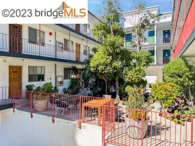 2124 Parker St, Berkeley, California 94704