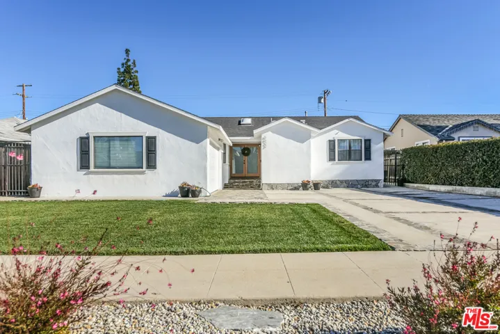 6622 Royer Avenue, West Hills, California 91307