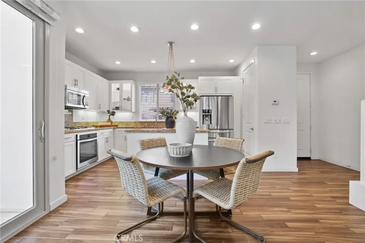 57 Clover, Lake Forest, California 92630