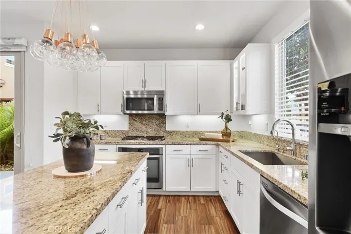 57 Clover, Lake Forest, California 92630