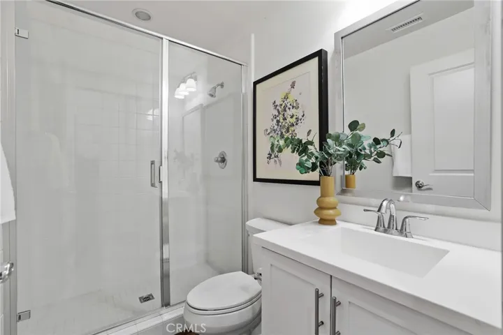 57 Clover, Lake Forest, California 92630
