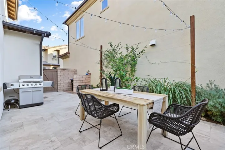 57 Clover, Lake Forest, California 92630