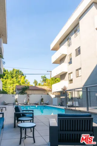 12115 San Vicente Boulevard Unit 110, Los Angeles, California 90049